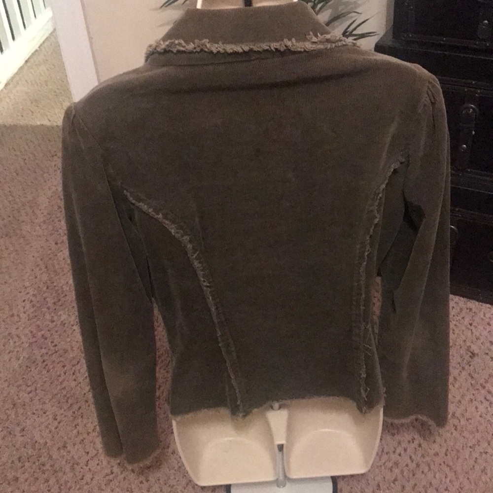 Green Jacket - Picture 3 of 6